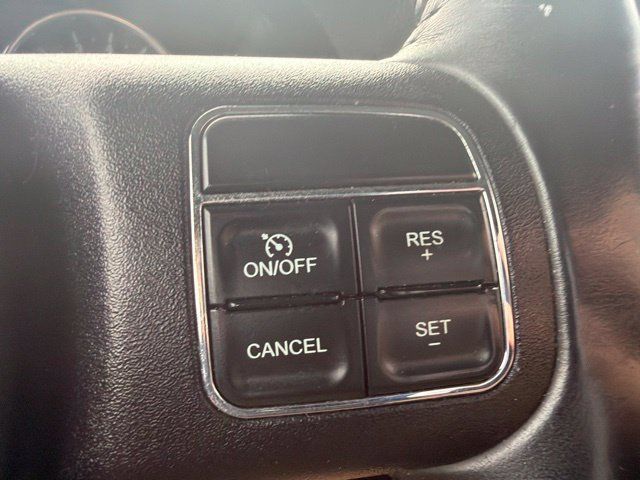 Used 2015 Jeep Wrangler Unlimited Sport w/ Connectivity Group AWD/4WD image 30