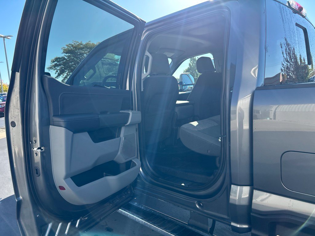 New 2026 Ford F250 XLT w/ XLT Premium Package AWD/4WD image 20