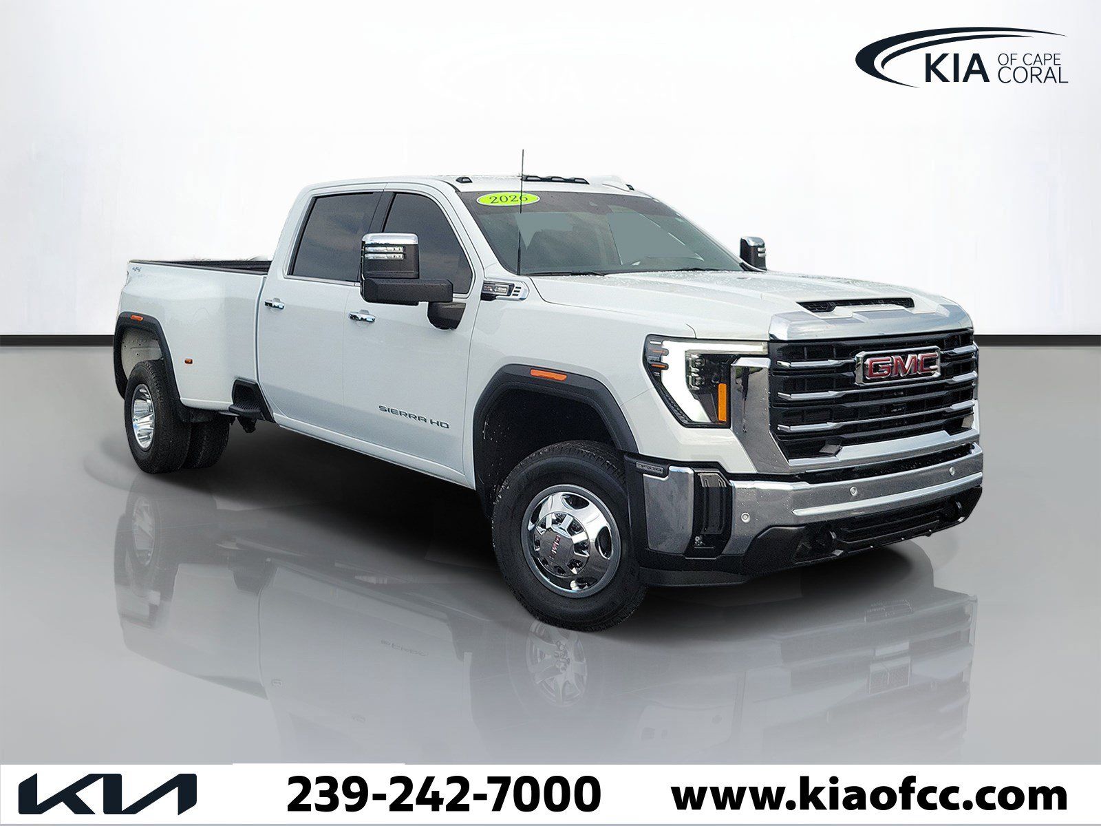 Used 2026 GMC Sierra 3500 SLT w/ SLT Convenience Package AWD/4WD image 1