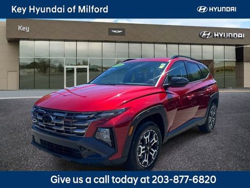 Certified 2025 Hyundai Tucson XRT AWD/4WD image 1
