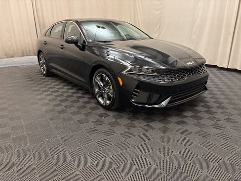 Used 2023 Kia K5 EX image 3