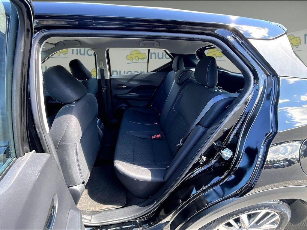 Used 2021 Nissan Kicks SV FWD image 15