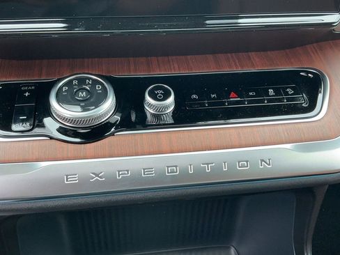 New 2026 Ford Expedition Max King Ranch AWD/4WD image 17