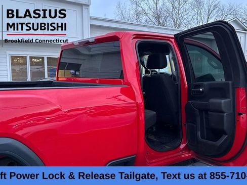 Used 2022 GMC Sierra 2500 Pro w/ Convenience Package image 11