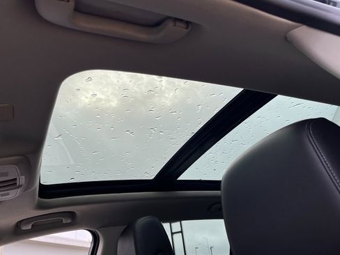 Used 2020 Buick Envision Essence w/ Experience Buick Package image 22