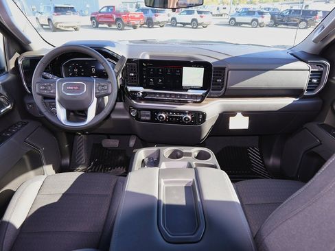 New 2026 GMC Sierra 1500 Elevation image 14