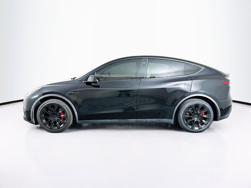 Used 2021 Tesla Model Y Long Range AWD/4WD image 4