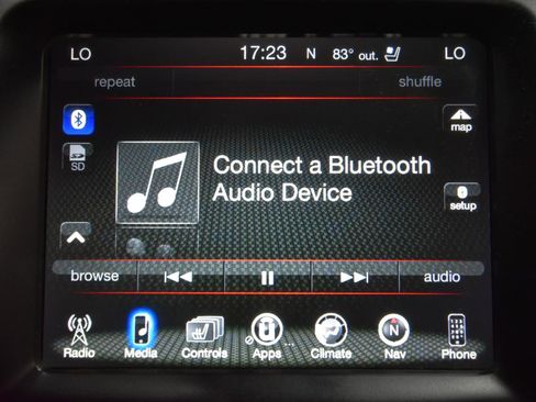 Used 2015 Jeep Cherokee Trailhawk w/ Comfort/Convenience Group AWD/4WD image 34