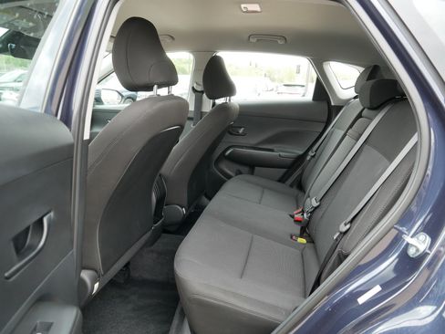 Certified 2025 Hyundai Kona SE AWD/4WD image 16
