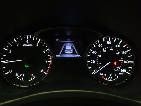 Used 2020 Nissan Pathfinder SV FWD image 23