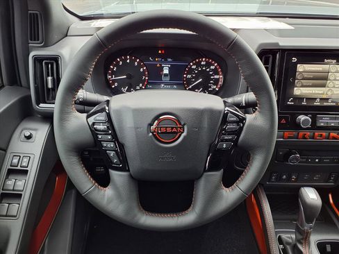New 2026 Nissan Frontier Pro-X w/ Tow Package image 17