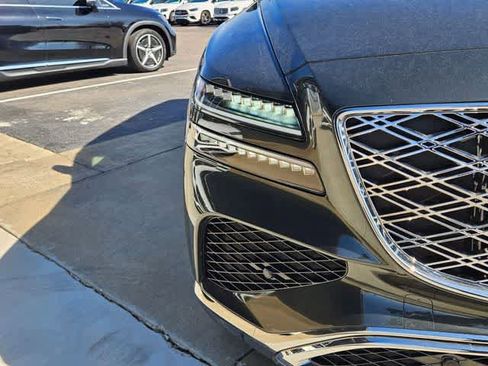 Used 2025 Genesis GV80 2.5T Standard image 12