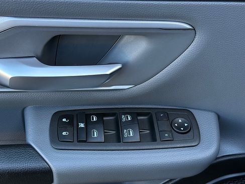 Used 2022 RAM 1500 Big Horn image 22