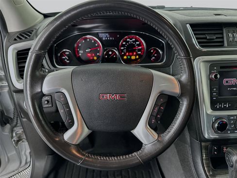 Used 2016 GMC Acadia SLT AWD/4WD image 19