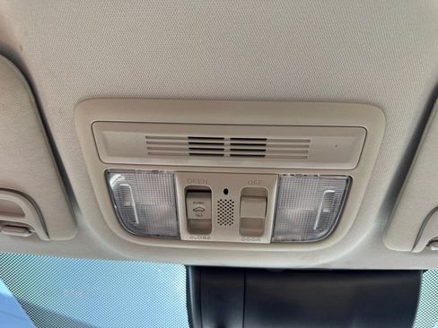 Used 2020 Honda Civic EX image 17