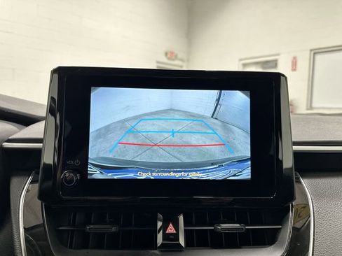 Used 2024 Toyota Corolla LE FWD image 28