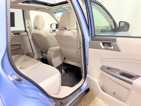 Used 2012 Subaru Forester 2.5X Premium w/ All-Weather Pkg image 25