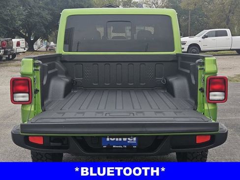 New 2025 Jeep Gladiator High Tide image 11