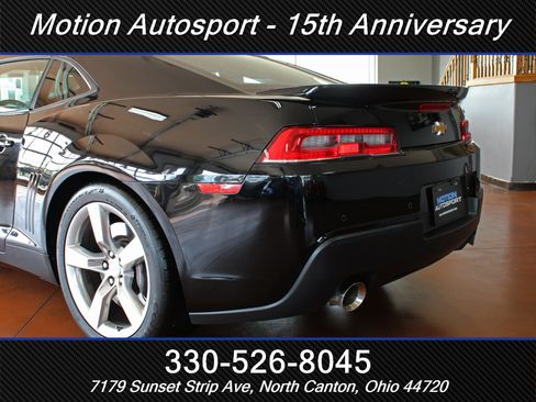 Used 2014 Chevrolet Camaro SS w/ RS Package RWD image 6
