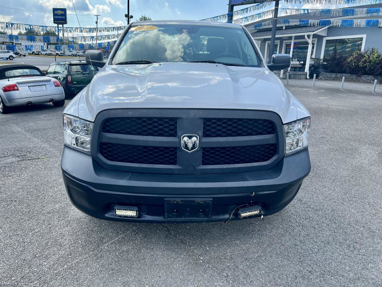 Used 2018 RAM 1500 Tradesman RWD image 2