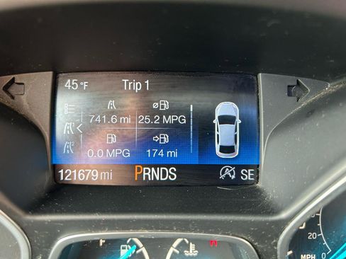 Used 2018 Ford Escape SEL AWD/4WD image 22