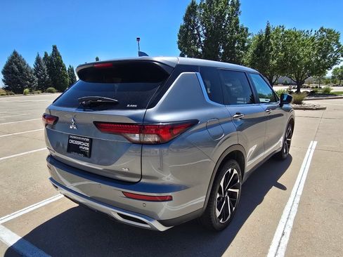 Used 2024 Mitsubishi Outlander SE AWD/4WD image 6