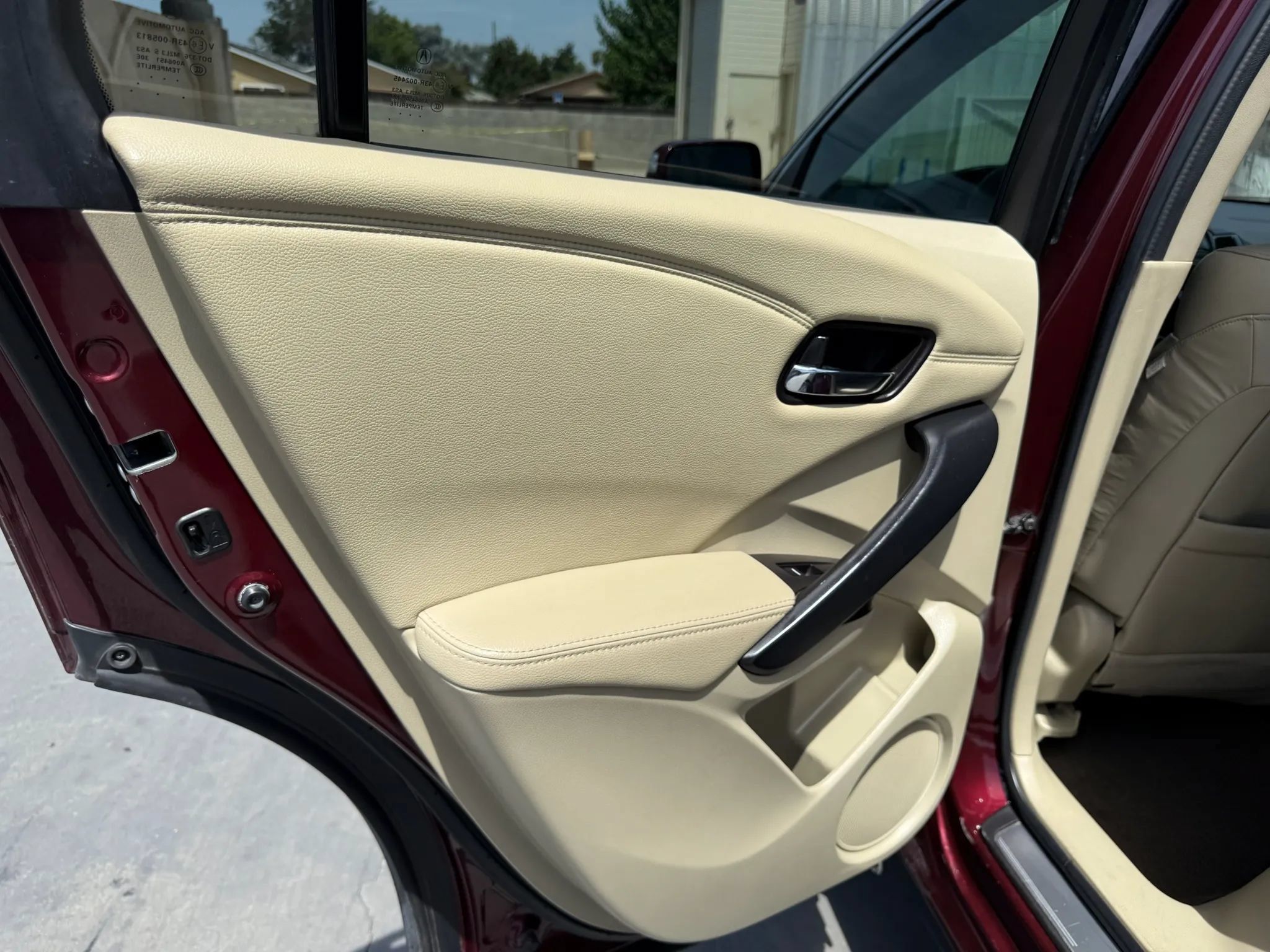 Used 2018 Acura RDX w/ AcuraWatch Plus Package FWD image 24