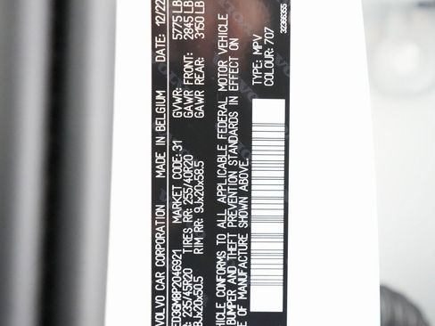 Used 2023 Volvo C40 P8 Recharge Ultimate image 25