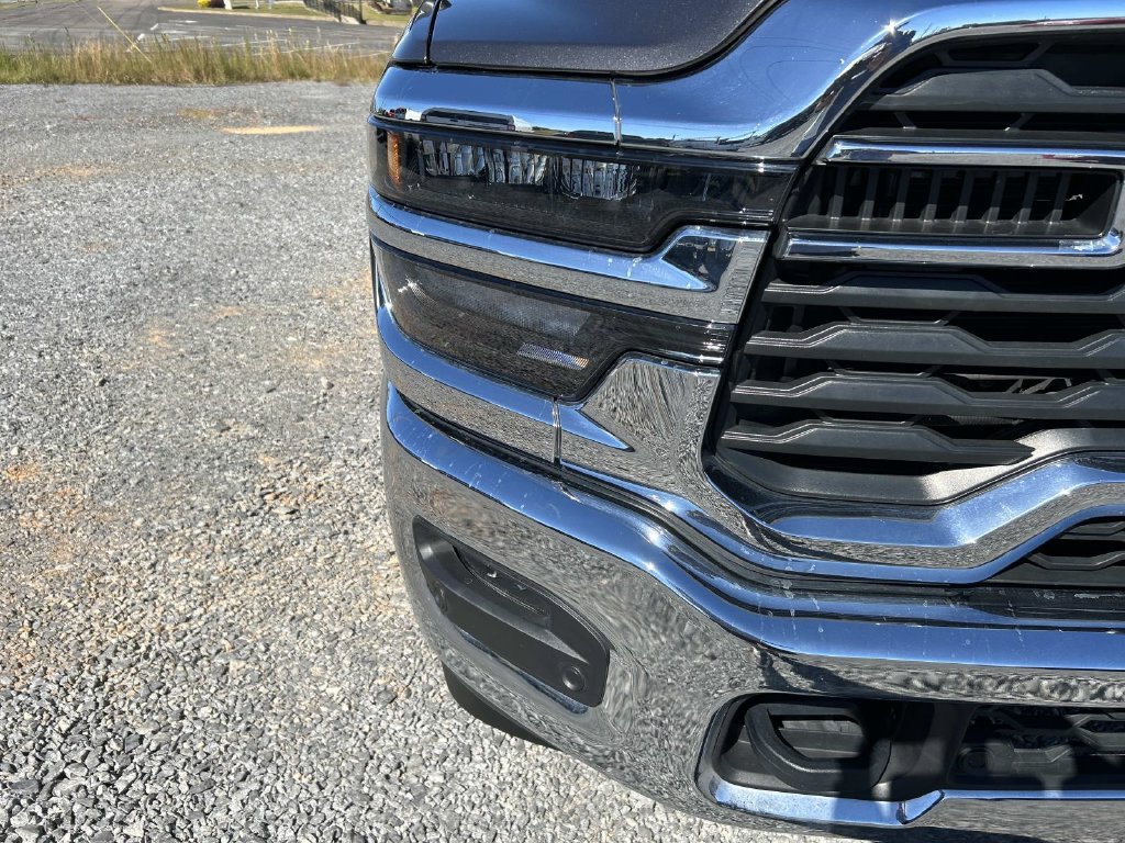 Used 2026 RAM 2500 Big Horn AWD/4WD image 34