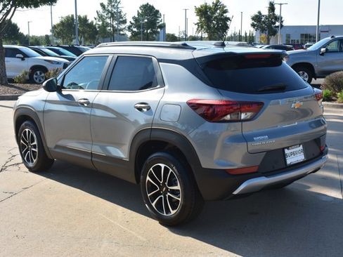 New 2026 Chevrolet TrailBlazer LT w/ Convenience Package image 9