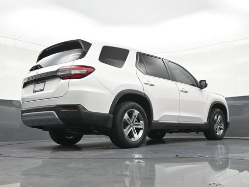 Used 2023 Honda Pilot EX-L image 21