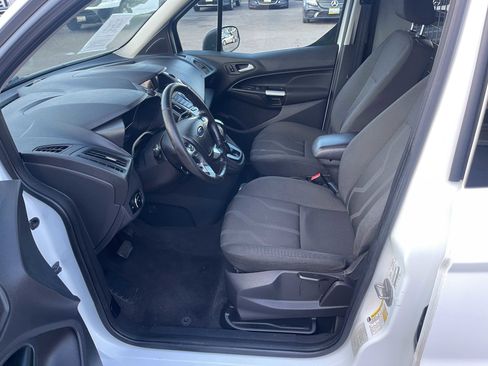 Used 2016 Ford Transit Connect XLT image 18