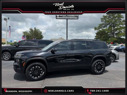 Used 2024 Chevrolet Traverse Z71