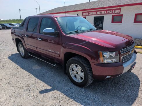 Used 2008 Chevrolet Avalanche LT w/ LT Preferred Equipment Group AWD/4WD image 1