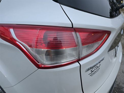 Used 2015 Ford Escape Titanium w/ Equipment Group 301A image 31