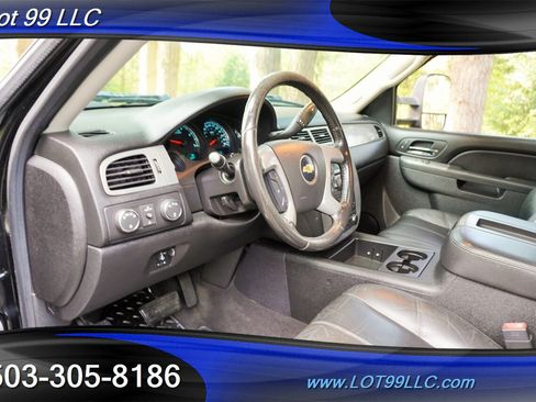 Used 2013 Chevrolet Silverado 3500 LTZ AWD/4WD image 12
