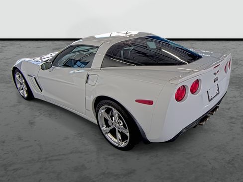 Used 2013 Chevrolet Corvette Grand Sport w/ 3LT Preferred Equipment Group RWD image 11