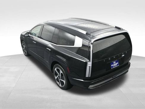 New 2026 Hyundai Ioniq 9 Calligraphy image 28