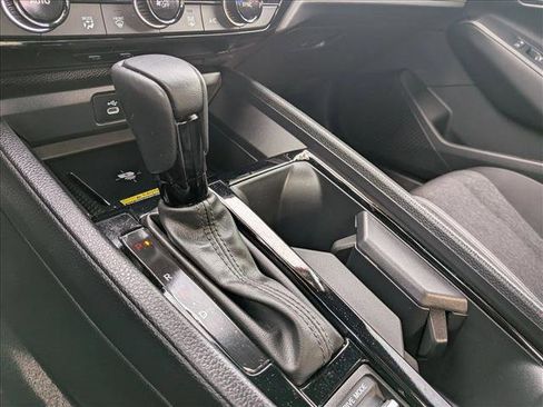 Used 2025 Honda Accord Sport image 11