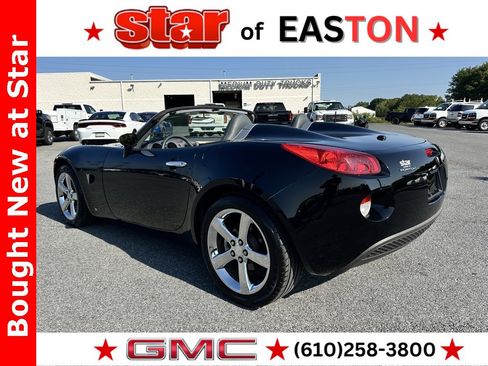 Used 2007 Pontiac Solstice Convertible w/ Premium Package image 6