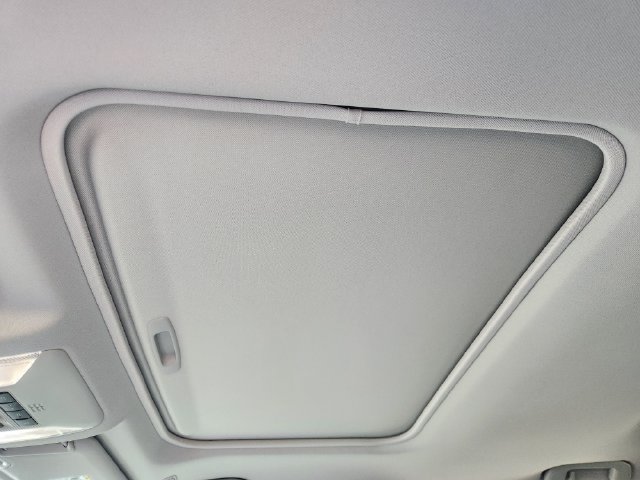 Used 2023 Toyota RAV4 XLE Premium FWD image 25