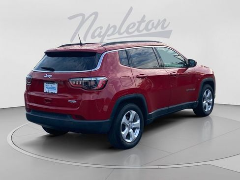 Used 2021 Jeep Compass Latitude w/ Sun and Sound Group FWD image 6