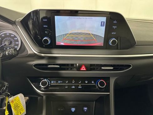 Used 2022 Hyundai Sonata SE image 22