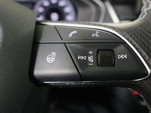 Used 2023 Audi SQ5 Premium Plus w/ Premium Plus Package image 34