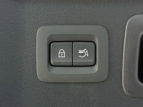 Used 2025 MAZDA CX-70 Plug-In Hybrid w/ Premium Pkg image 20