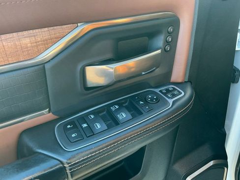 Used 2023 RAM 3500 Limited image 16