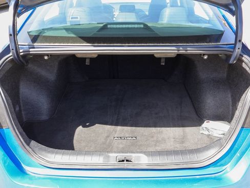 Used 2025 Nissan Altima 2.5 SR FWD image 24