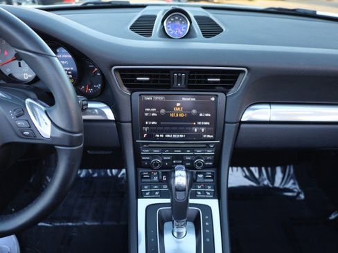 Used 2014 Porsche 911 Carrera S image 36