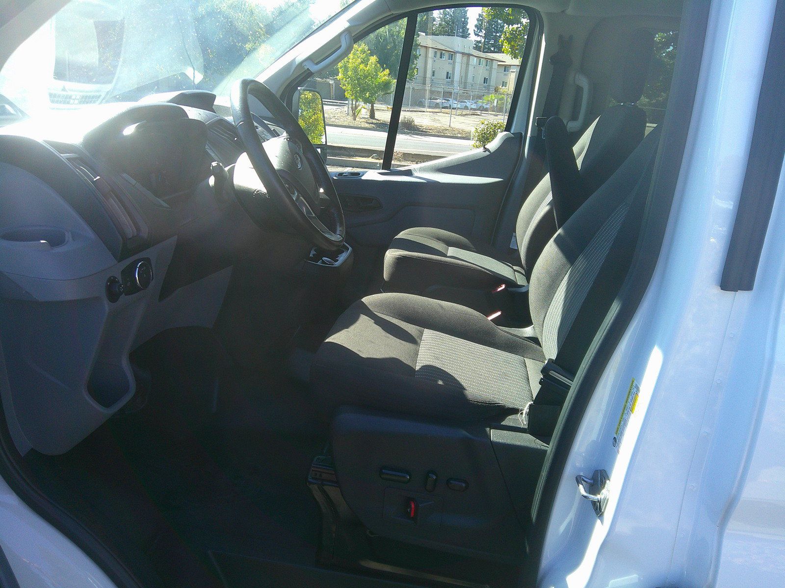 Used 2019 Ford Transit 350 XL RWD image 7