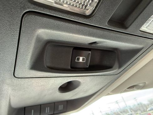 Used 2016 RAM 1500 Outdoorsman image 17